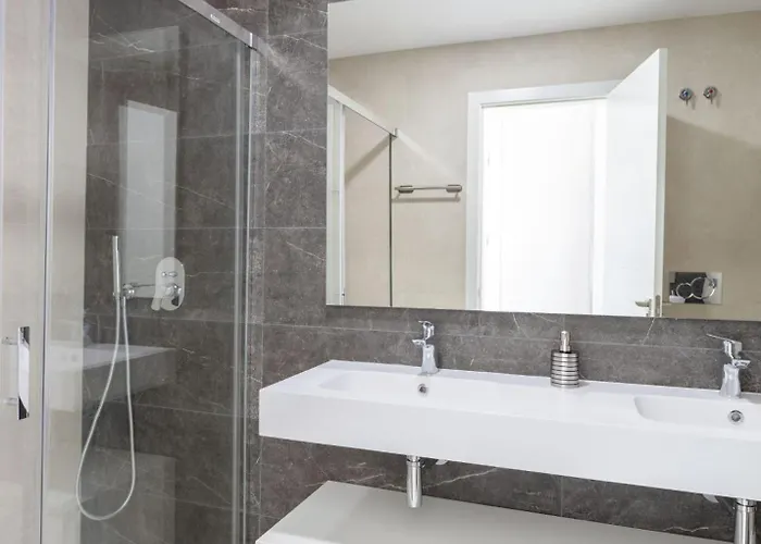 Sunset Cliffs Deluxe Апартаменты